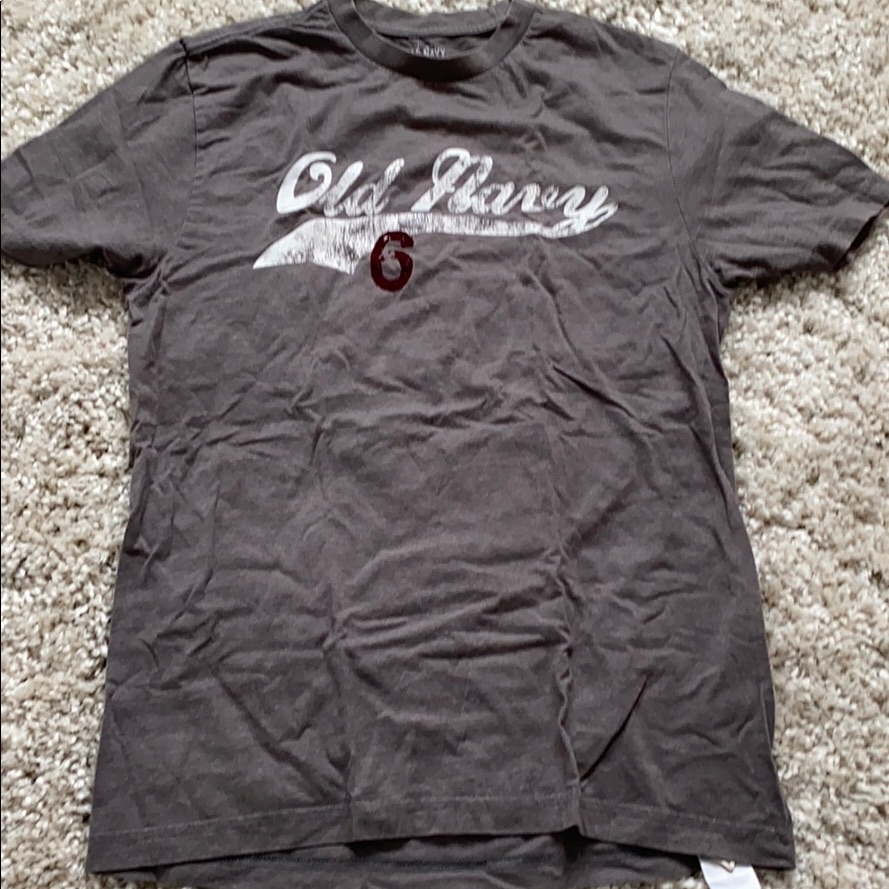Old Navy Shorts Sleeve T-Shirt